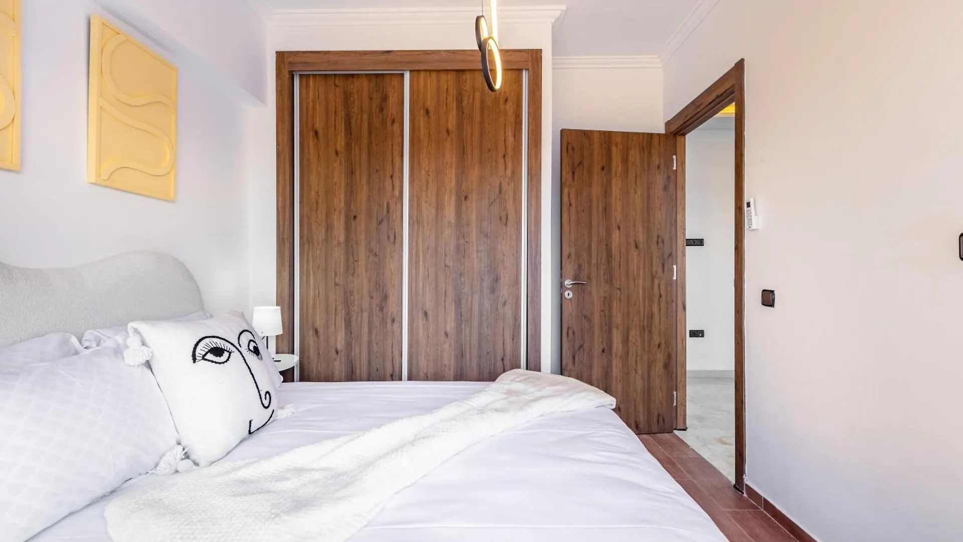 Modern & Charming Apartment In The City Center Marrakesz